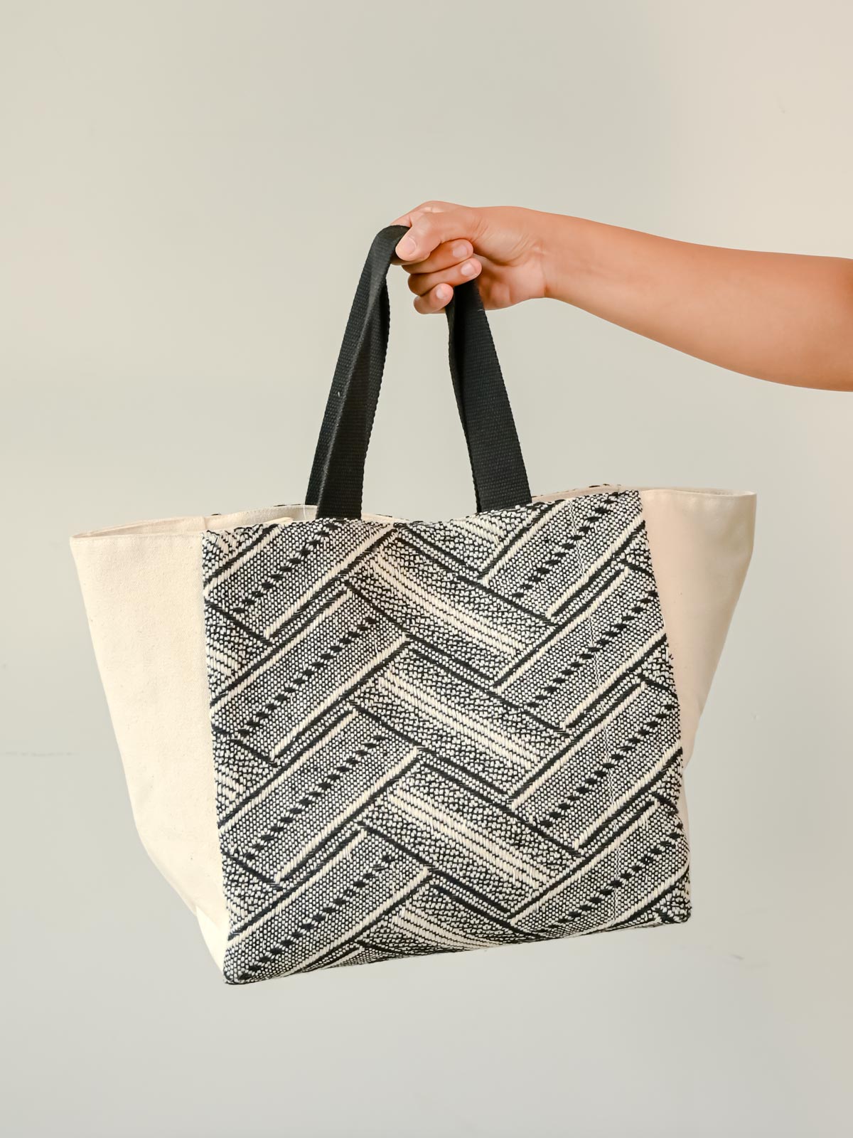 Tote Bag Jacquard and Canvas Fabric