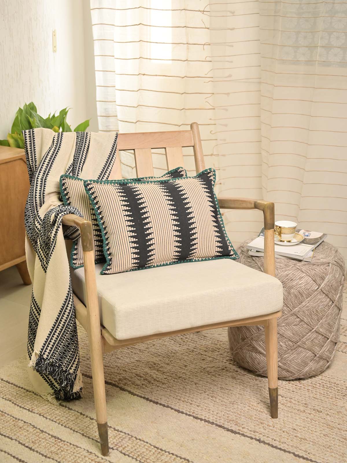 Aztec Pattern Black & Beige Woven Pillow Cover